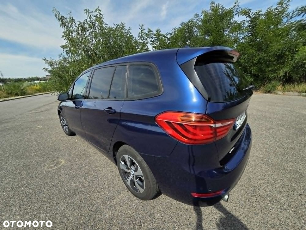 BMW Seria 2 218d xDrive Sport - 6