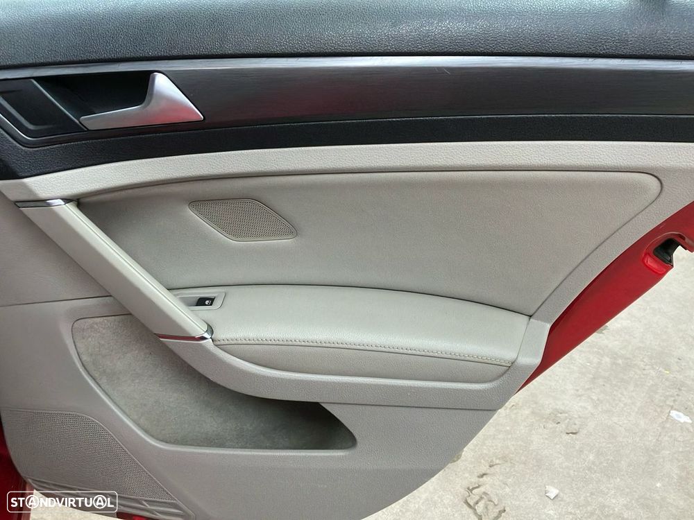 VW Golf Variant 1.0 TSI Trendline - 24