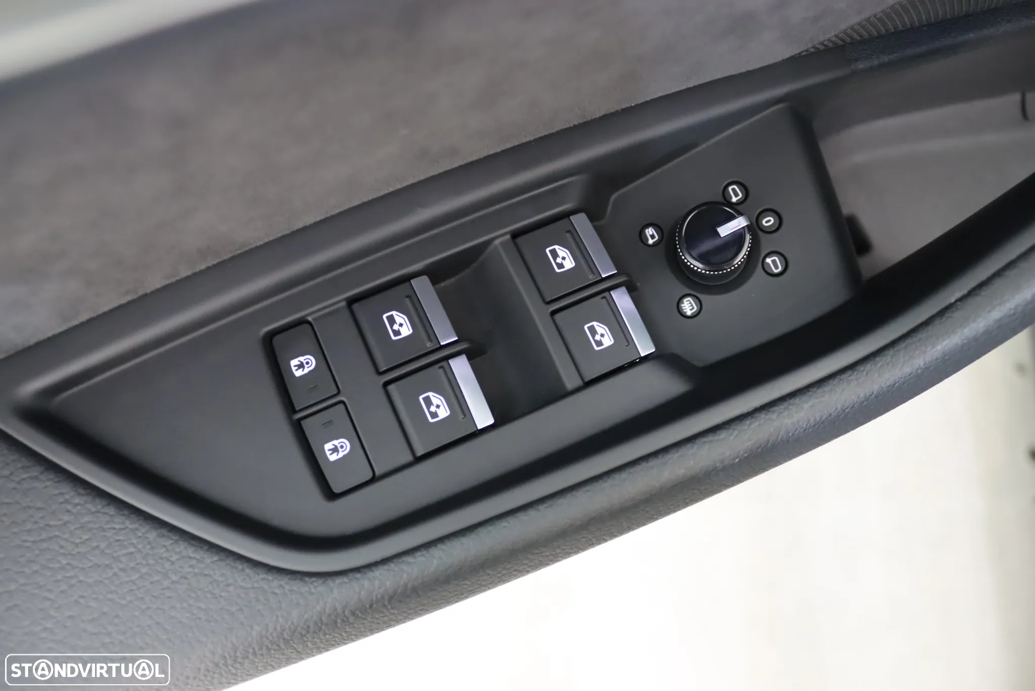Audi e-tron 55 quattro S line - 16