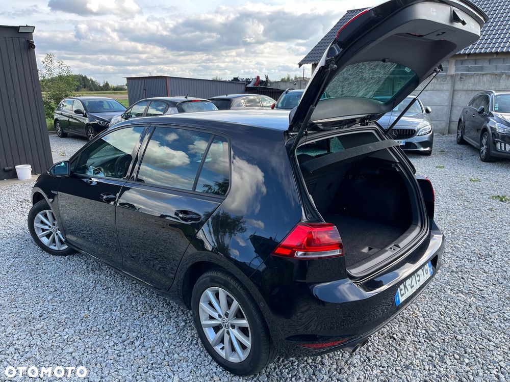 Volkswagen Golf 2.0 TDI BlueMotion Technology Lounge - 22