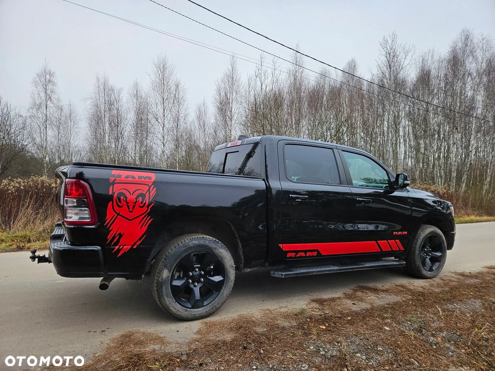 RAM 1500 5.7 Quad Cab Longbed Bighorn Black - 8