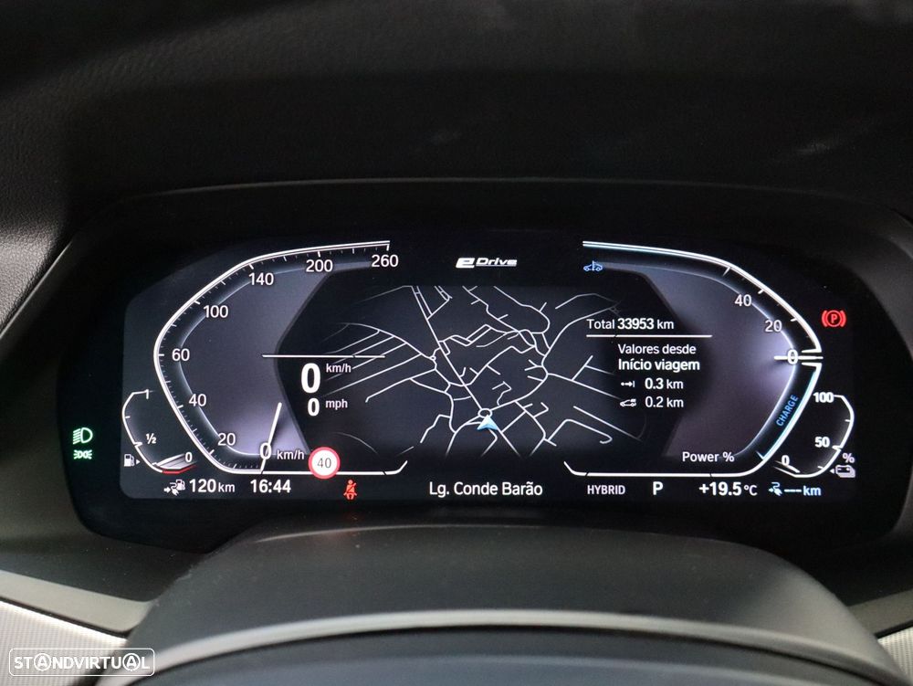 BMW X5 45 e xDrive Pack M - 14