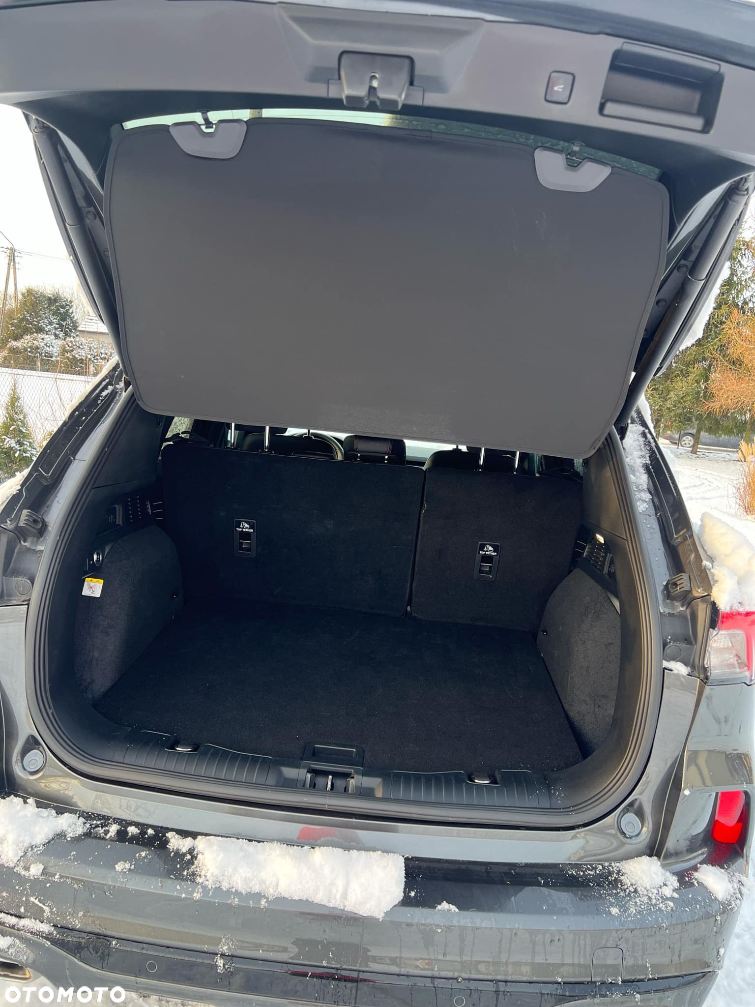 Ford Kuga - 28