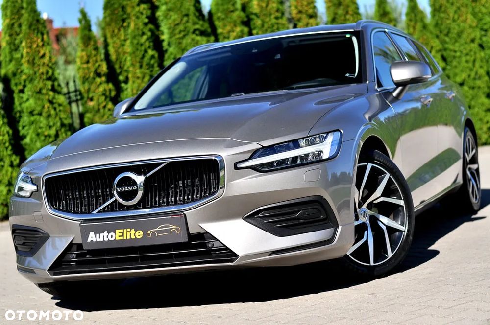 Volvo V60 D4 Momentum Pro - 11