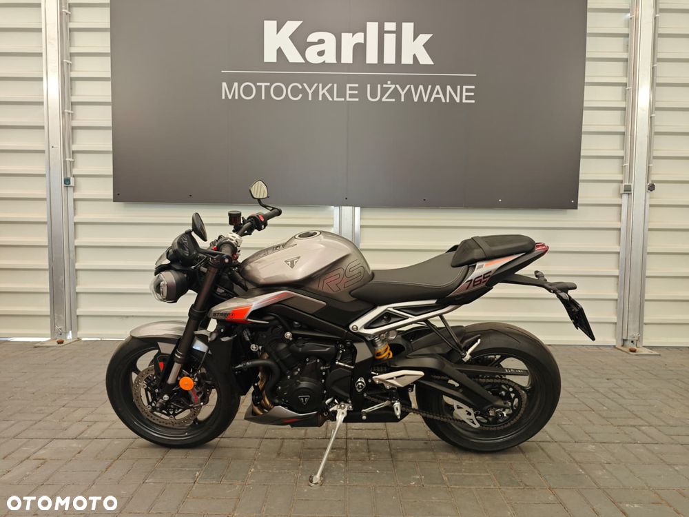 Triumph Street Triple - 6