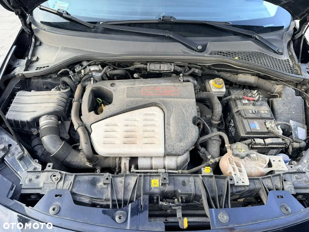 Fiat Tipo - 12