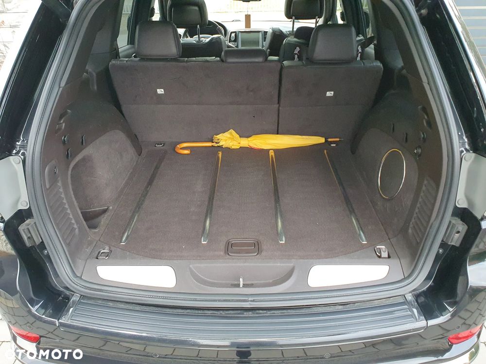 Jeep Grand Cherokee - 9