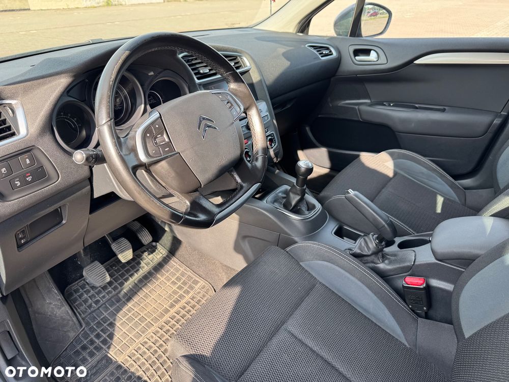 Citroën C4 1.6 BlueHDi Feel - 17