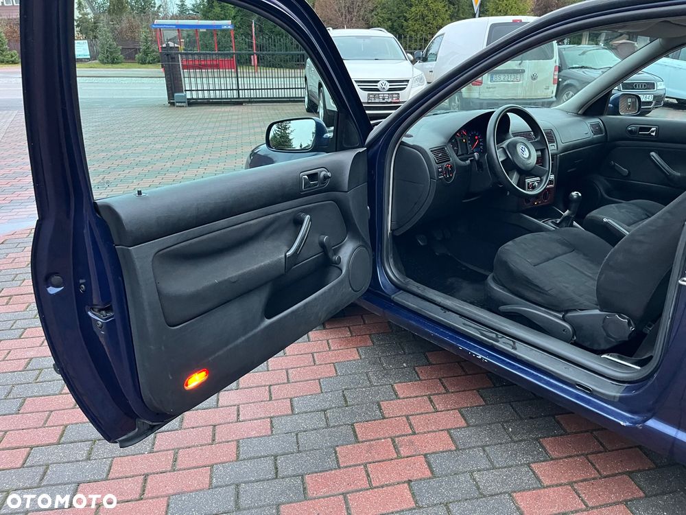 Volkswagen Golf 1.9 GL TDI - 8