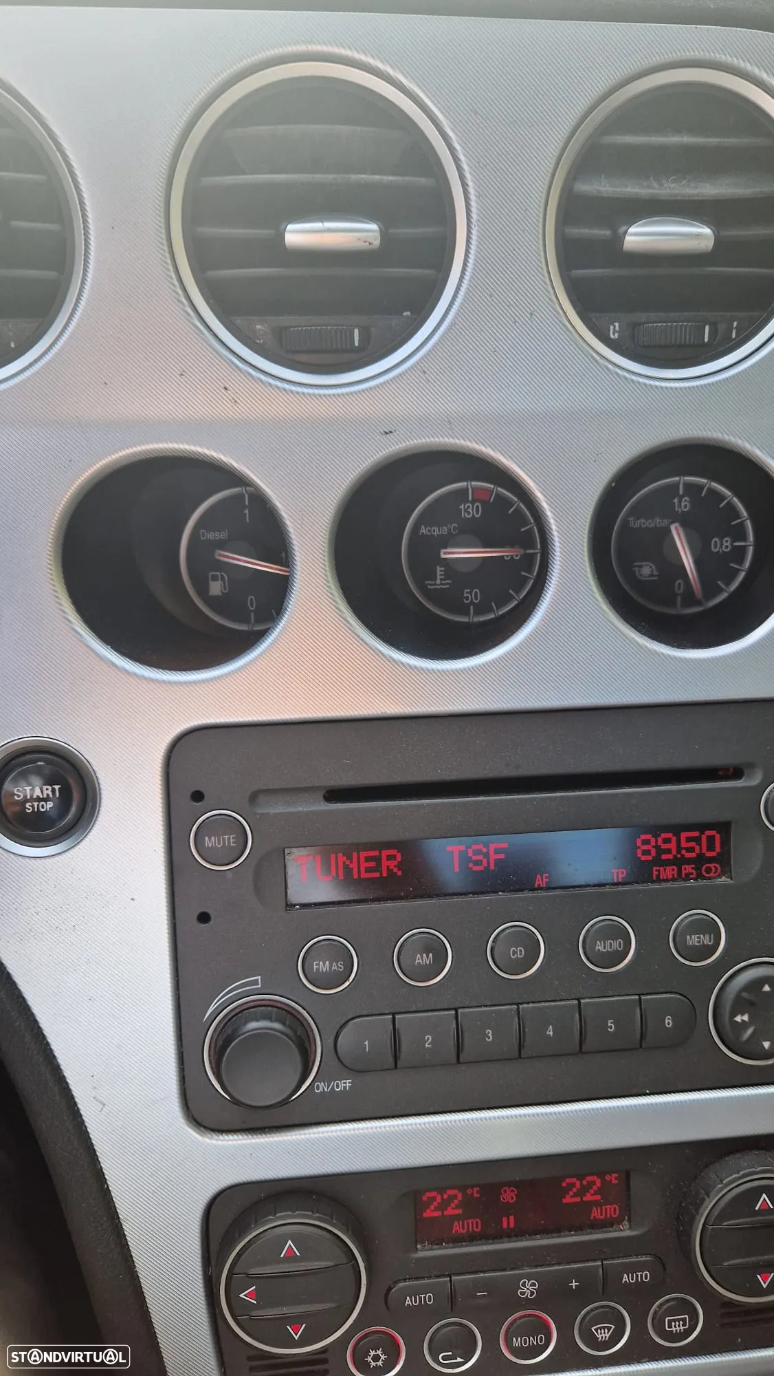 Alfa Romeo 159 1.9 JTDm 16V Q-Tronic - 8