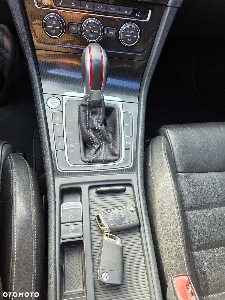 Volkswagen Golf 2.0 TDI BMT GTD DSG - 19