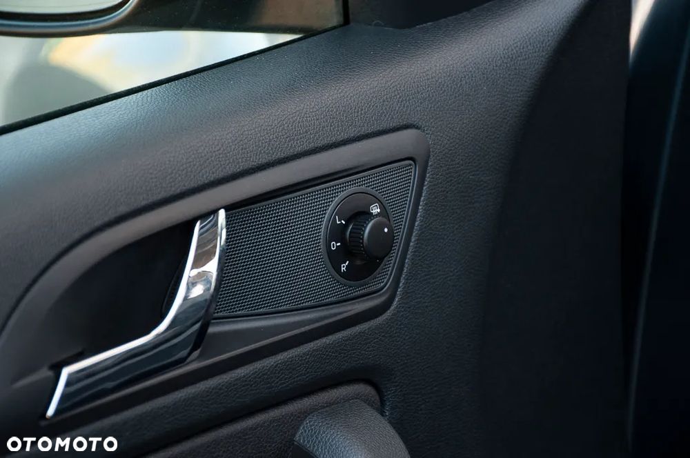 Skoda Yeti 2.0 TDI Joy - 38