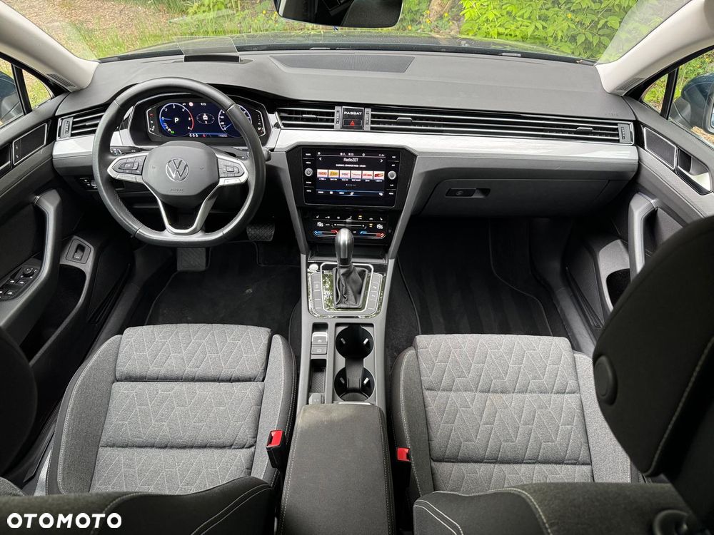 Volkswagen Passat 2.0 TDI EVO Business DSG - 5
