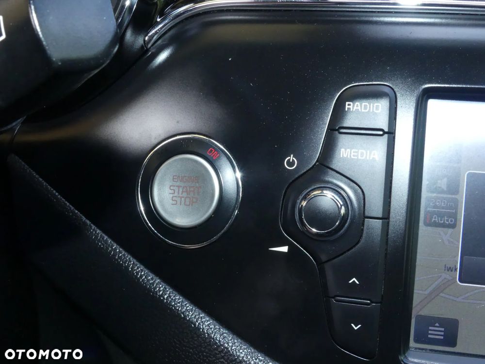 Kia Ceed - 27