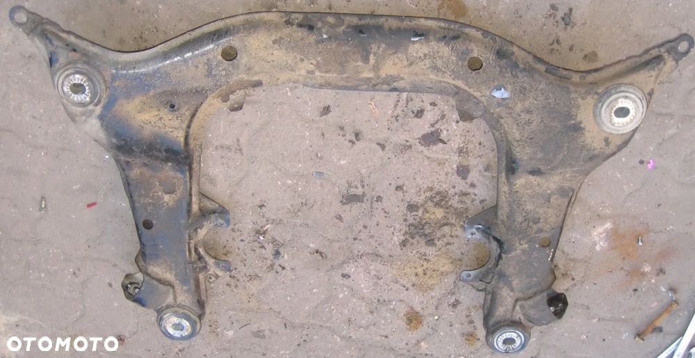 belka sanki zawieszenie przód PASSAT B5 6 biegi lub automat - 1