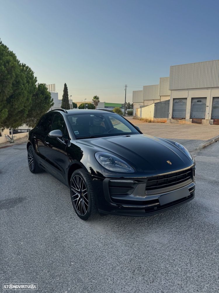 Porsche Macan T - 11