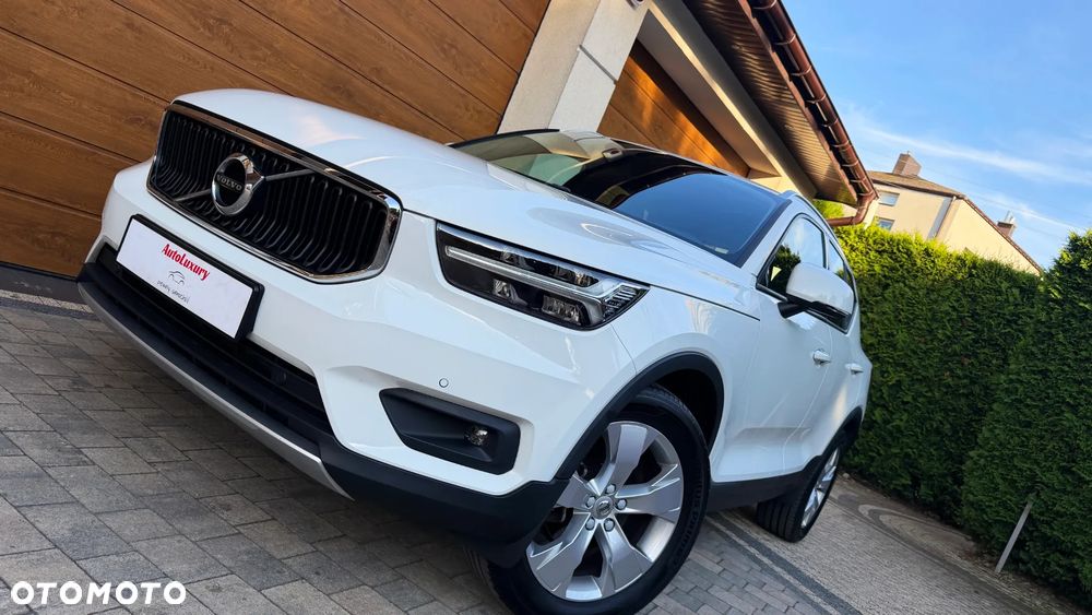 Volvo XC 40 T3 Geartronic Momentum Core - 1
