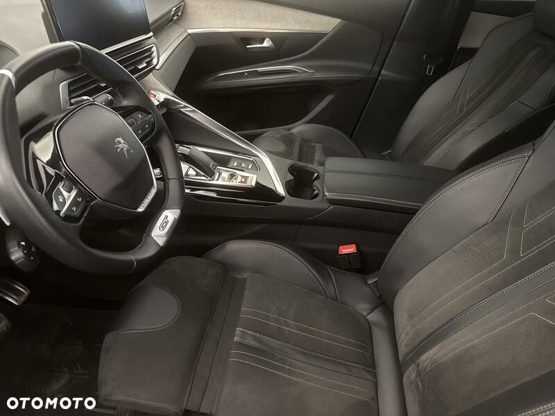 Peugeot 5008 - 11