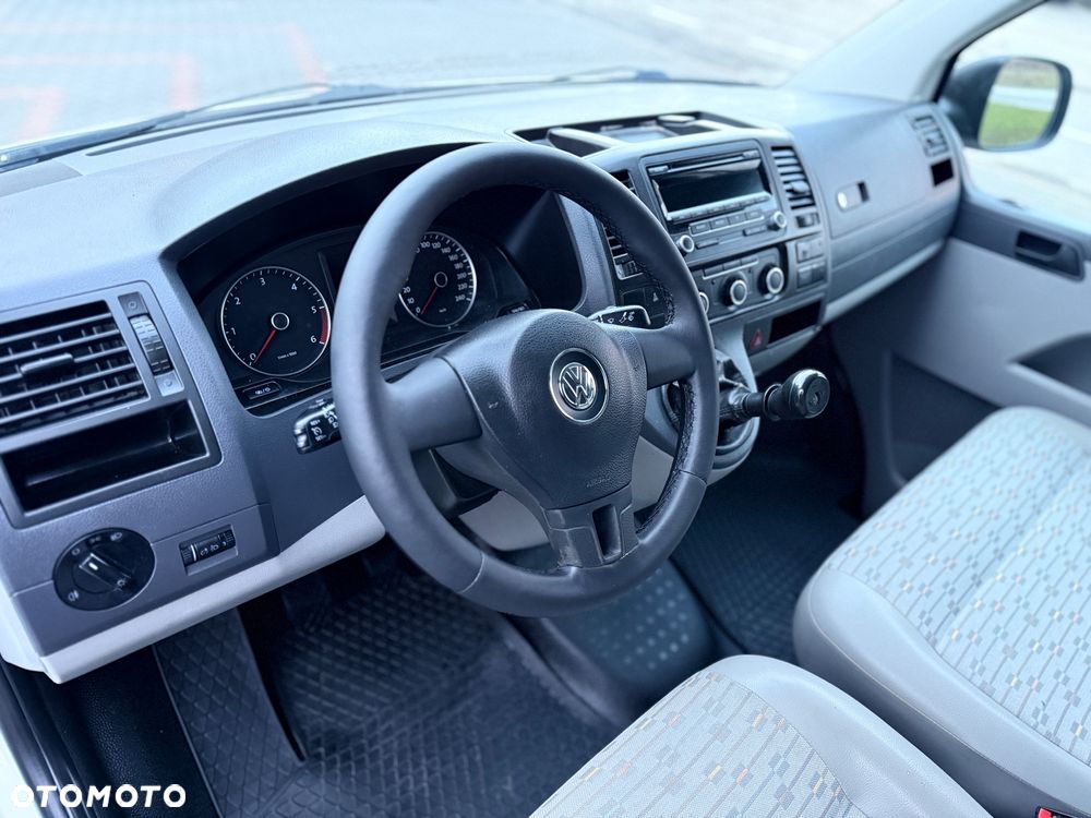 Volkswagen Transporter - 7