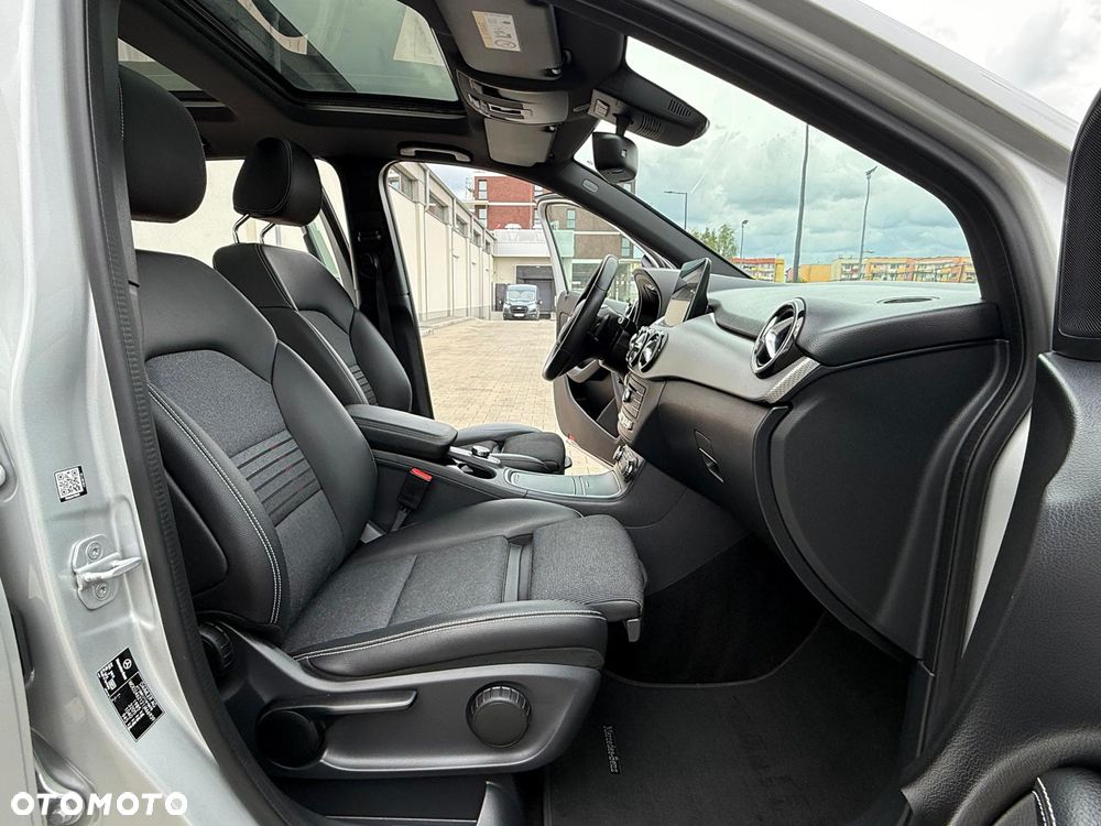 Mercedes-Benz Klasa B 180 (CDI) d 7G-DCT AMG Line - 17