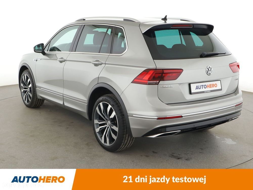 Volkswagen Tiguan - 4