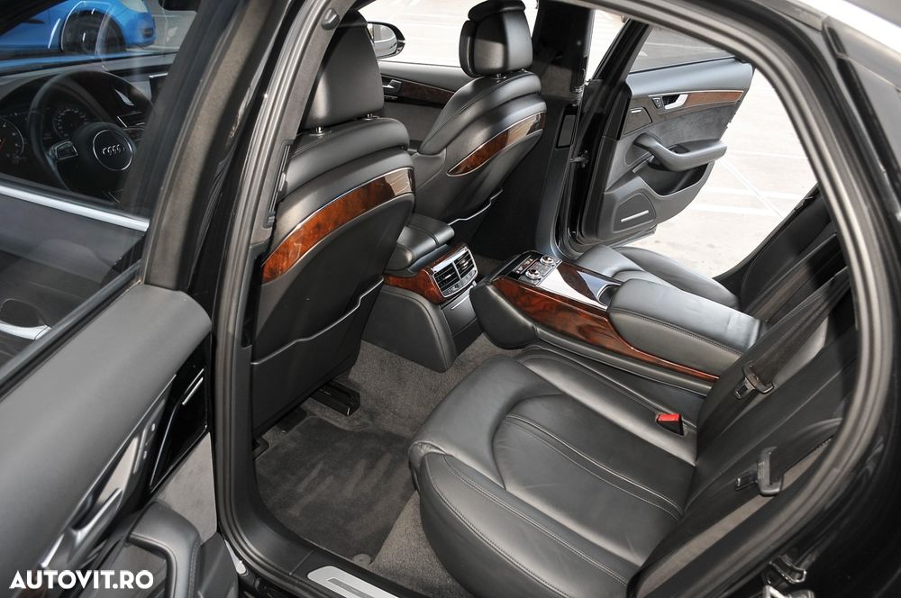 Audi A8 3.0 TDI DPF clean diesel quattro tiptronic Lang - 20