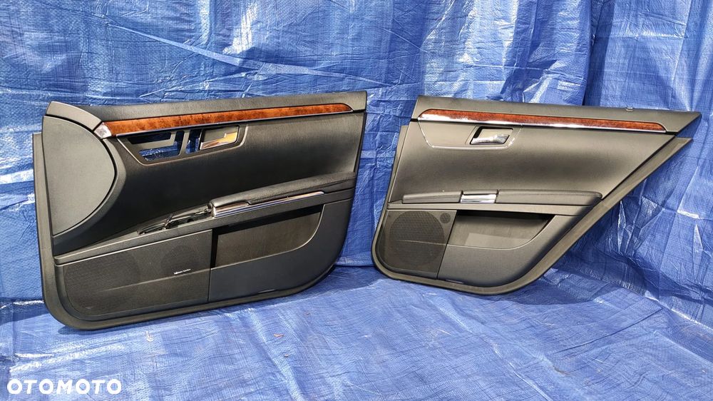 FOTELE KANAPA TUNEL ŚRODKOWY PODŁOKIETNIK BOCZKI DRZWI LED DEKORY TAPICERKA WNĘTRZE SKÓRA CZARNA GRZANA PAMIĘĆ FULL MASAŻE MERCEDES W221 LIFT KRÓTKI - 22