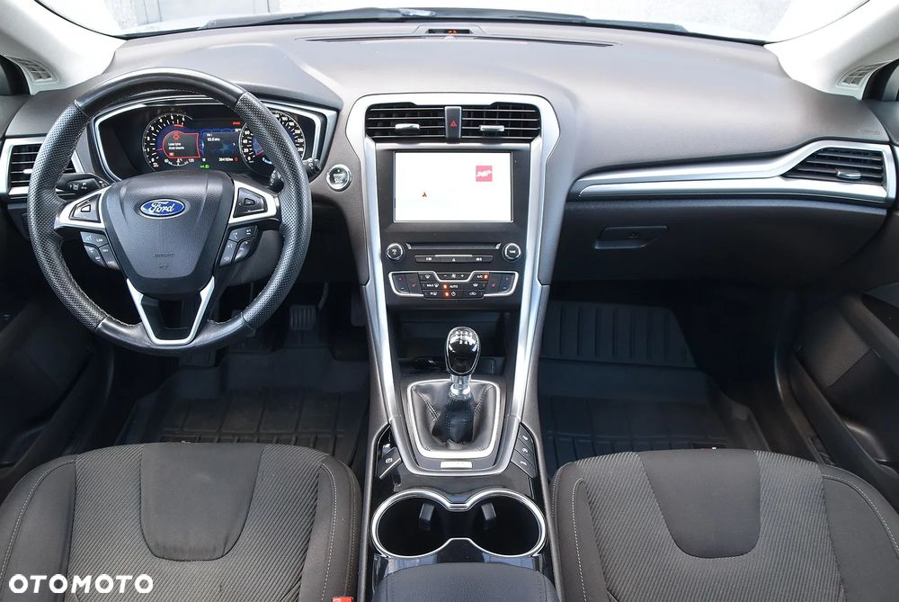 Ford Mondeo 2.0 TDCi STart-Stopp Titanium - 21