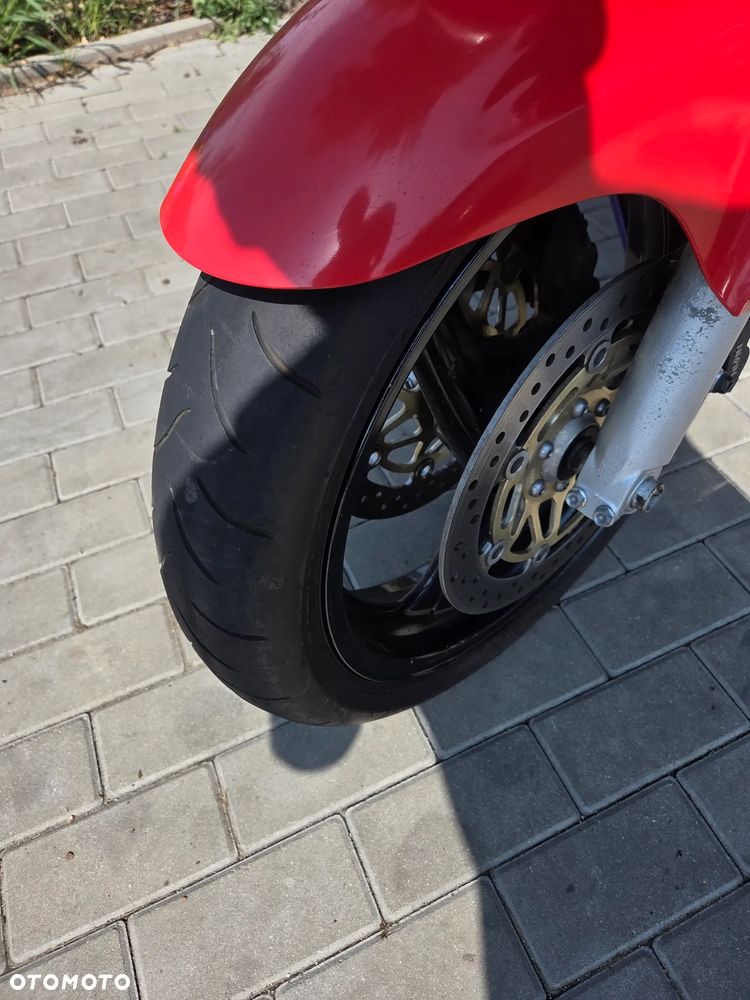 Honda CBR - 6