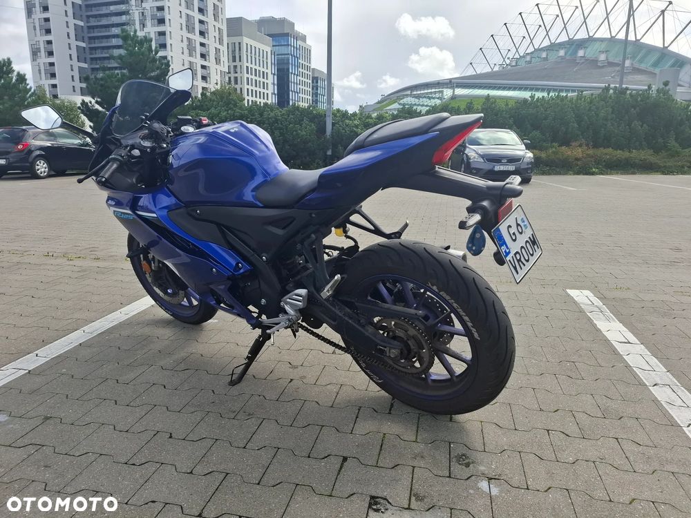 Yamaha YZF - 5
