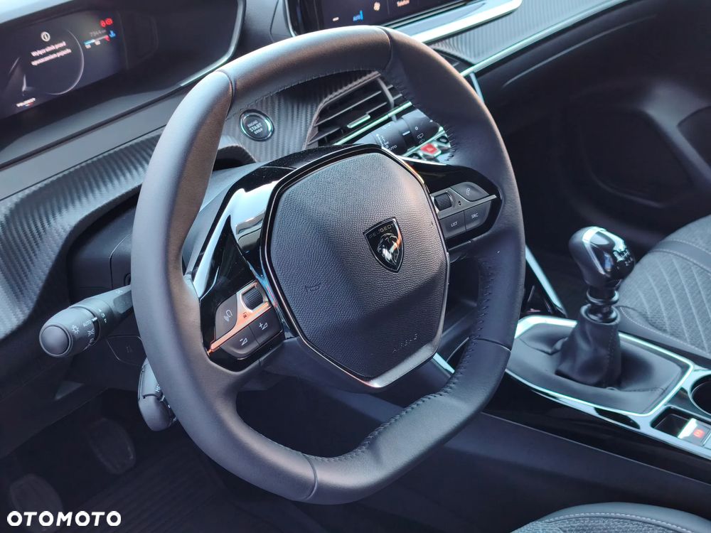 Peugeot 208 1.2 T Allure S&S - 20