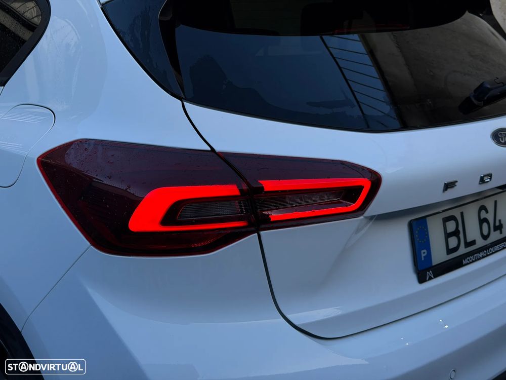 Ford Focus 1.0 EcoBoost MHEV ST-Line X Aut. - 8