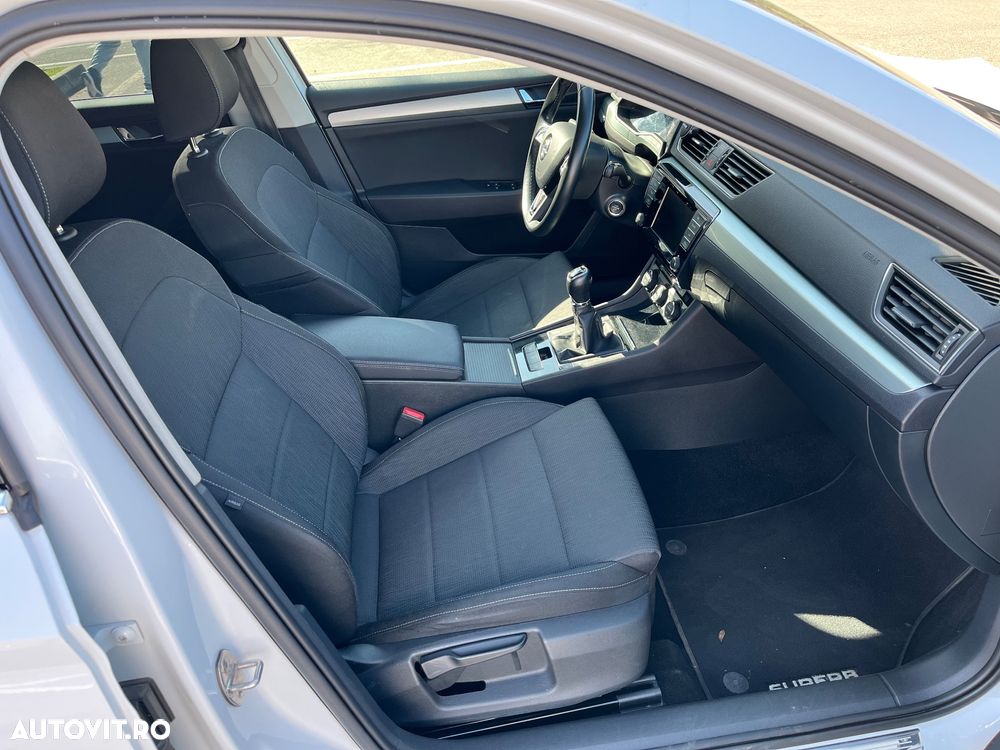 Skoda Superb 1.4 TSI ACT Active - 5