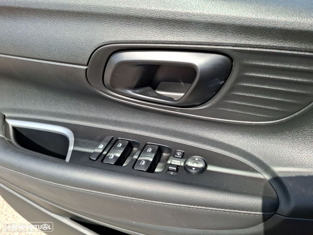 Hyundai Bayon 1.0 T-GDI Premium TT - 23