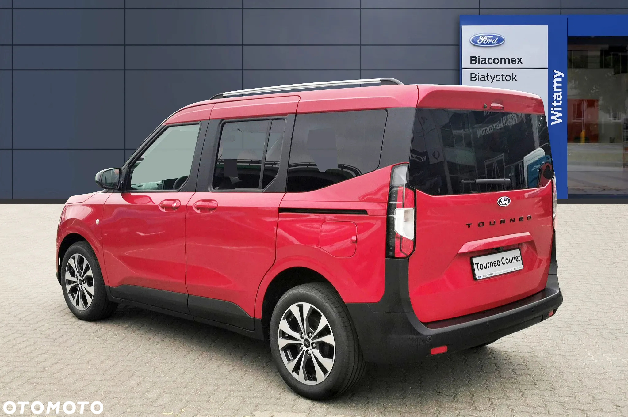 Ford Tourneo Courier 1.0 EcoBoost Titanium - 5