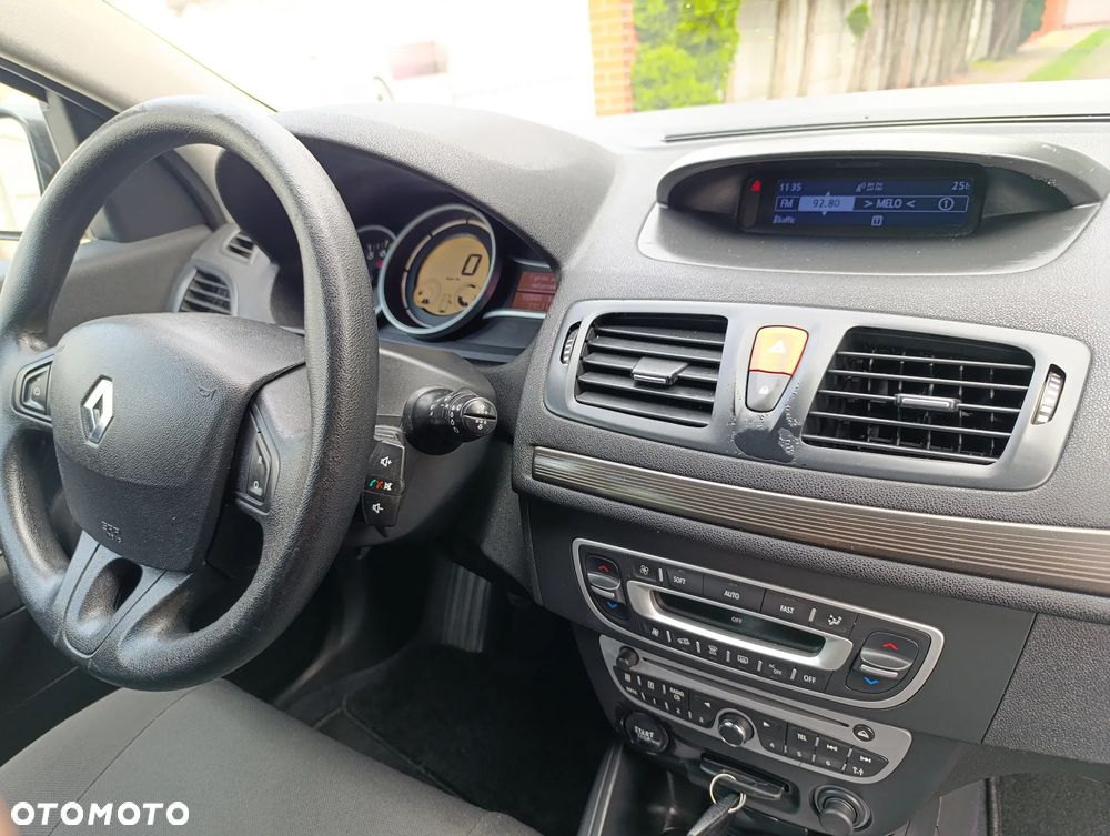 Renault Megane - 11