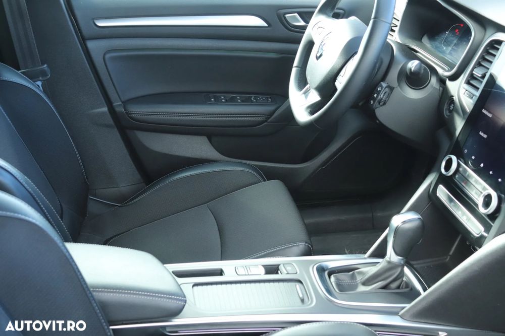 Renault Megane BLUE dCi 115 EDC Techno - 31