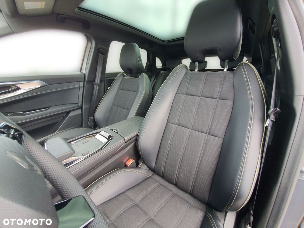 Renault Austral 1.3 TCe mHEV Iconic - 13