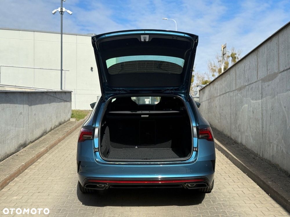 Skoda Octavia 2.0 TSI RS DSG - 9