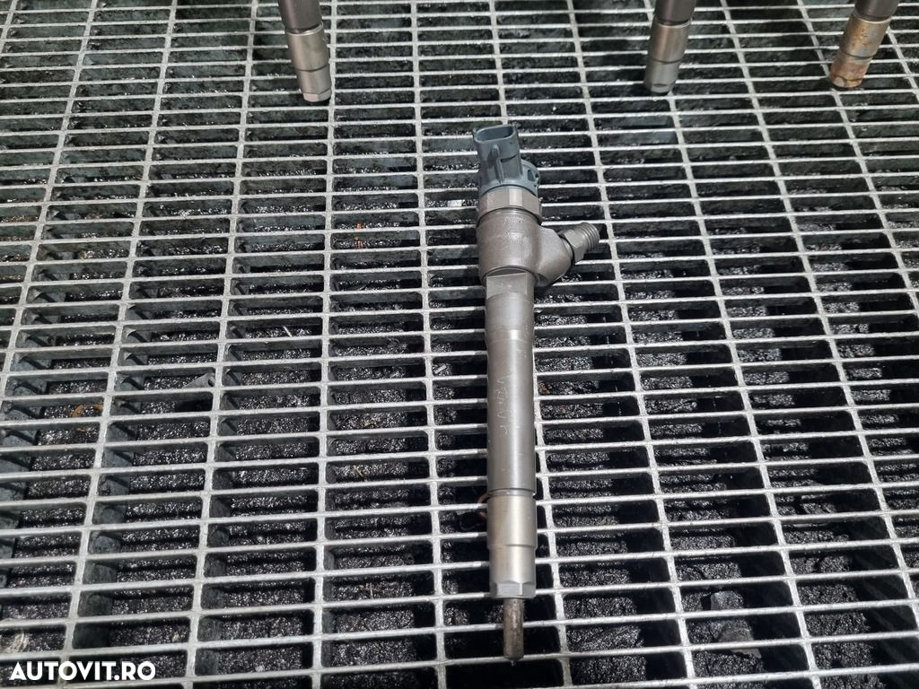 Injector Opel Vivaro B 1.6 D 2014 - 2018 R9M - MK (1272) 0445110546 - 3