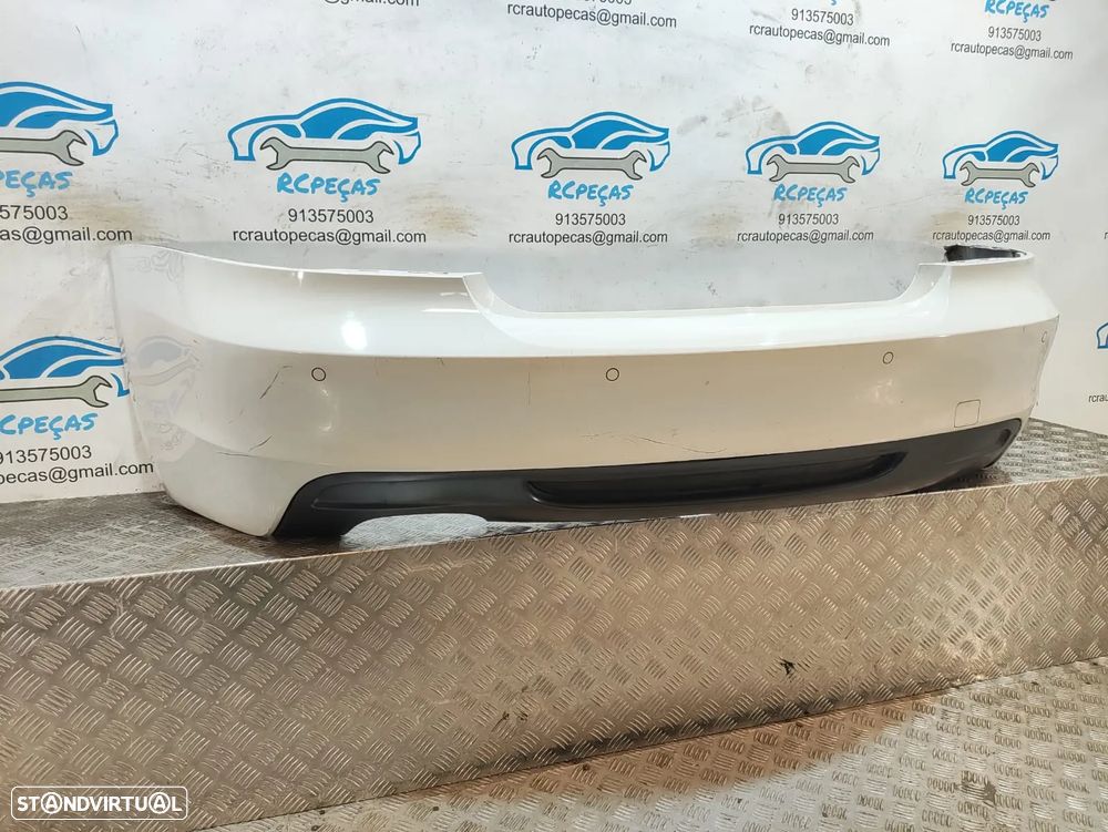 Parachoques traseiro BMW Serie 1 E82 Coupé Pack M com sensores de estacionamento - 2