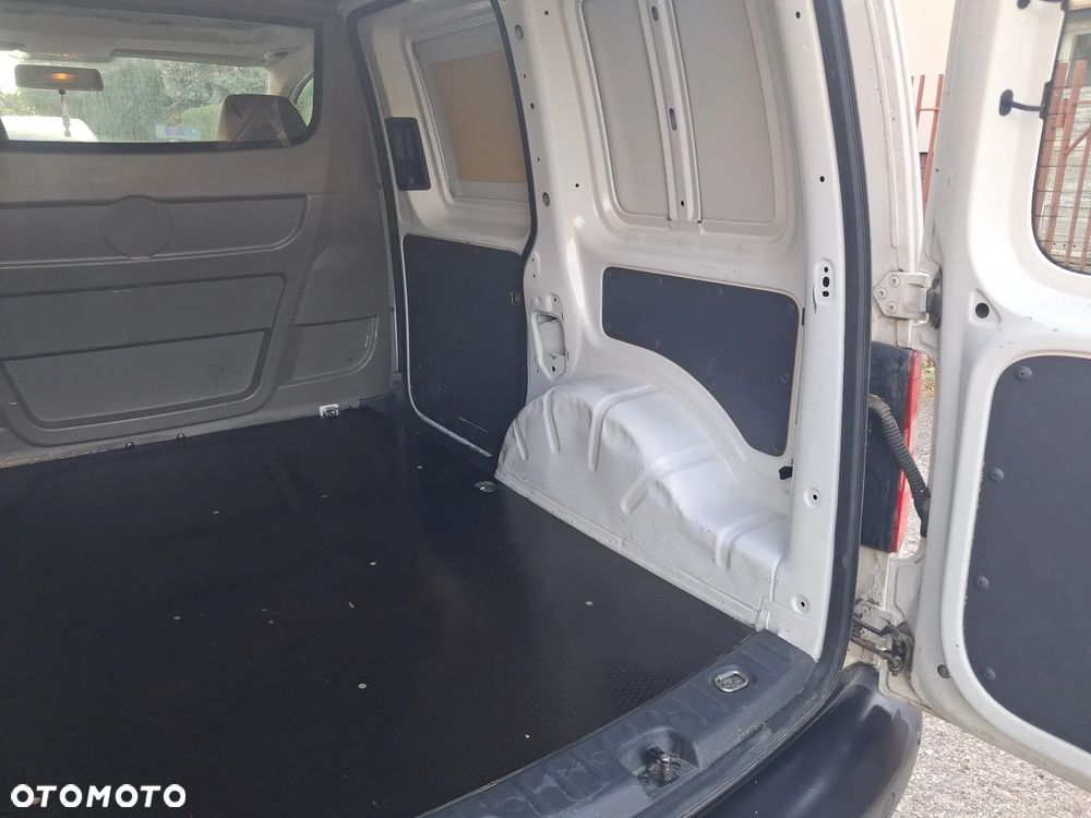Volkswagen Caddy Standard - 11