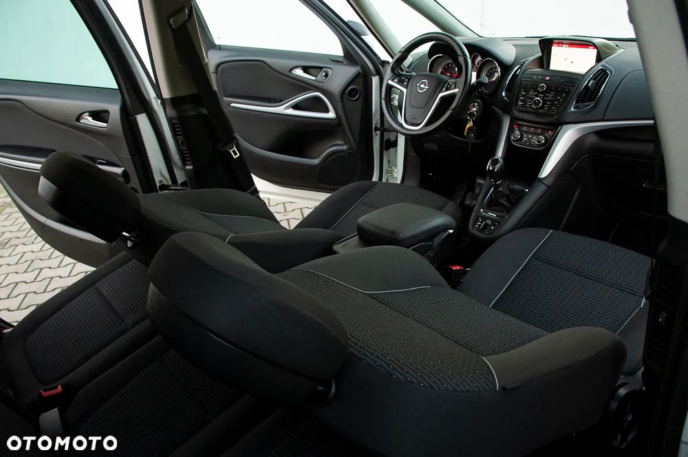 Opel Zafira 2016 photo 5