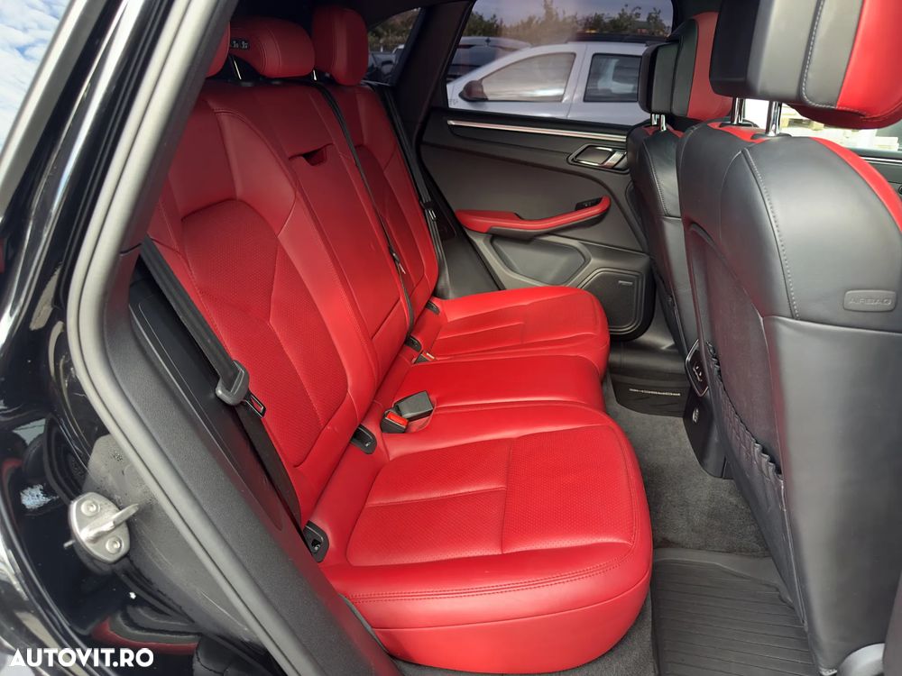 Porsche Macan Standard - 29