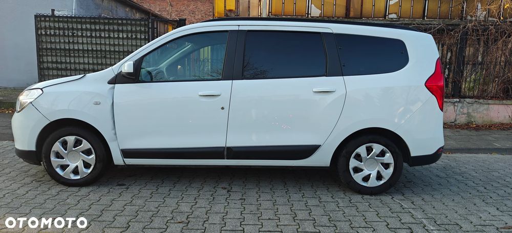 Dacia Lodgy SCe 100 Laureate - 2