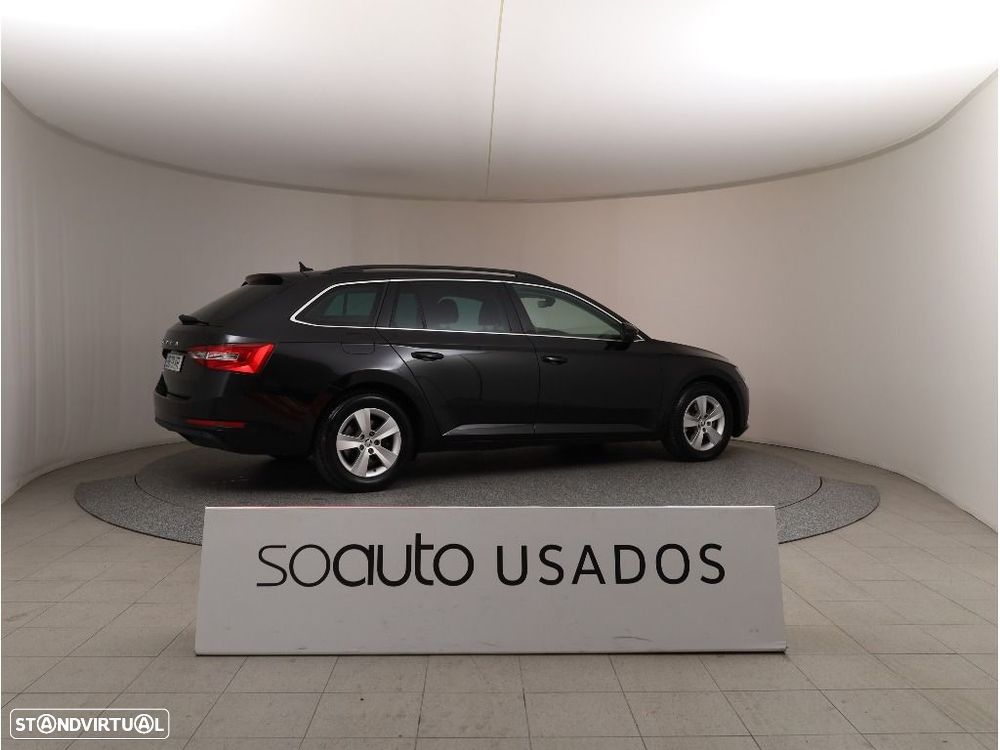 Skoda Superb Break 2.0 TDI DSG - 9
