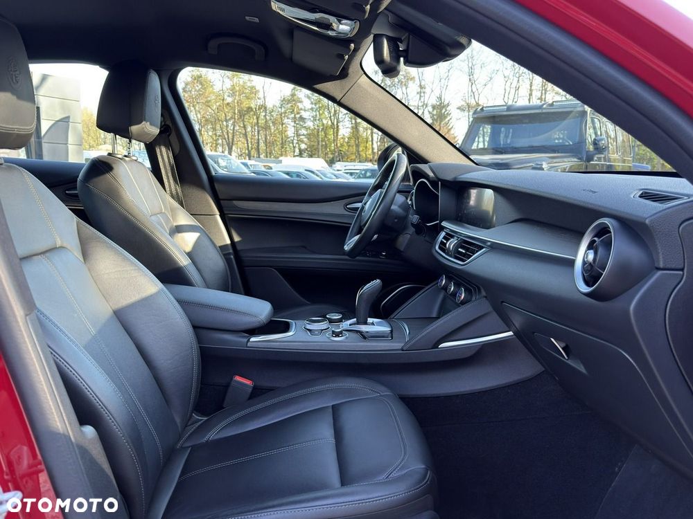 Alfa Romeo Stelvio 2.0 Turbo TI Q4 - 20