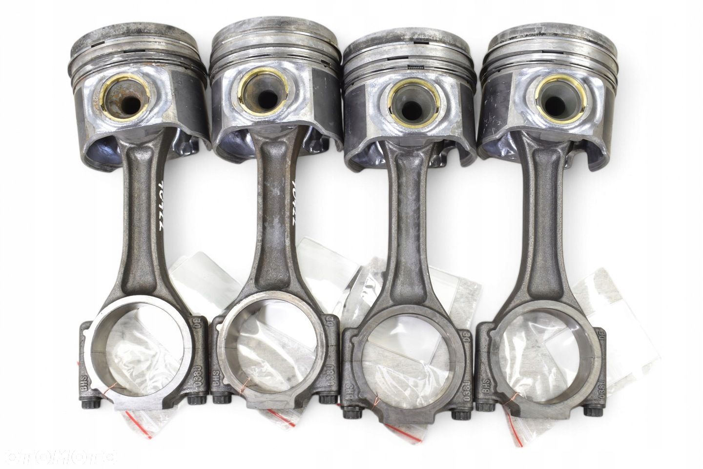 Tłok Korbowód 81L97A8 VW AUDI SEAT SKODA 2.0 TDI BKP BKD BMR BMN BLB BRE - 1