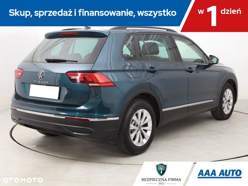 Volkswagen Tiguan - 7