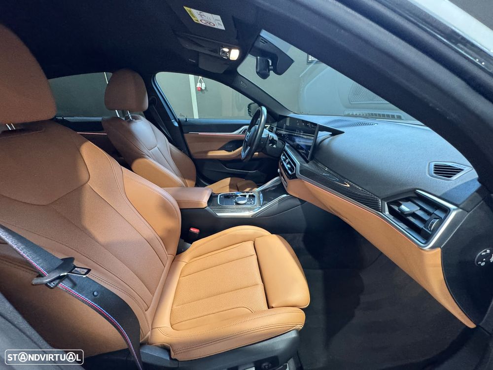 BMW i4 eDrive35 Pack Desportivo M Pro - 35
